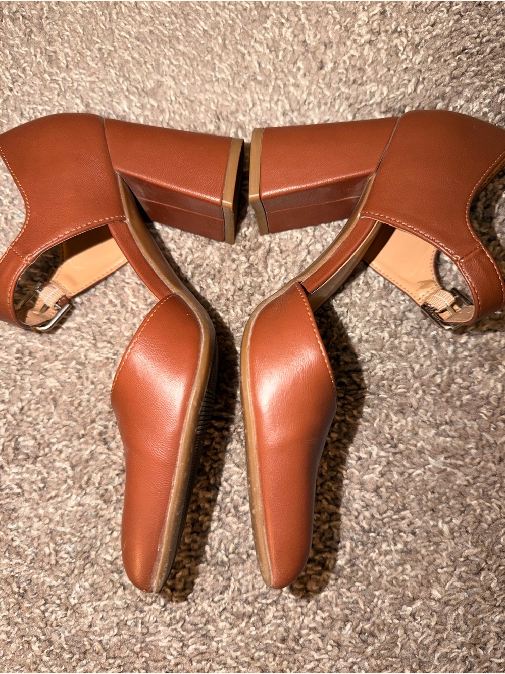 Naturalizer heels - Picture 3 of 5